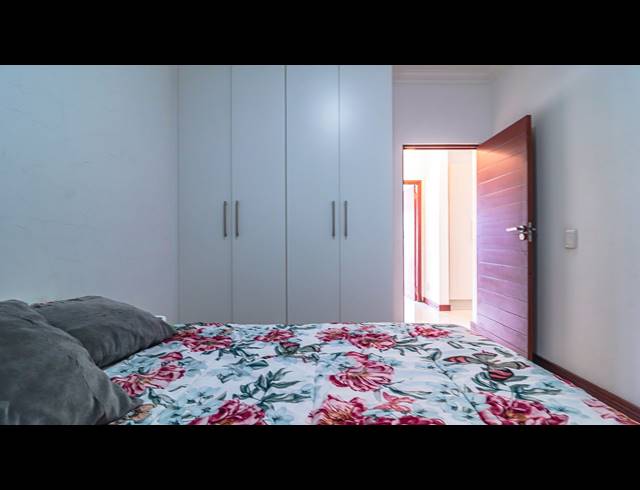 2 BEDROOM APARTMENT FOR SALE IN UMHLANGA RIDGE